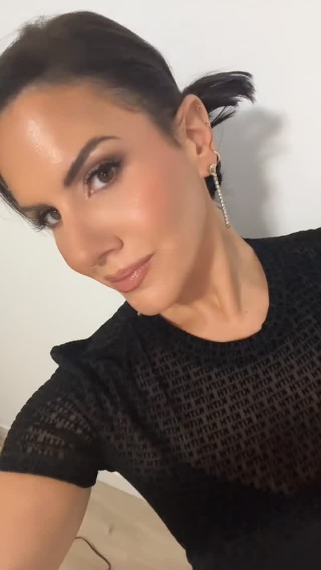Post 6 by VICKY MINA on Instagram (video)