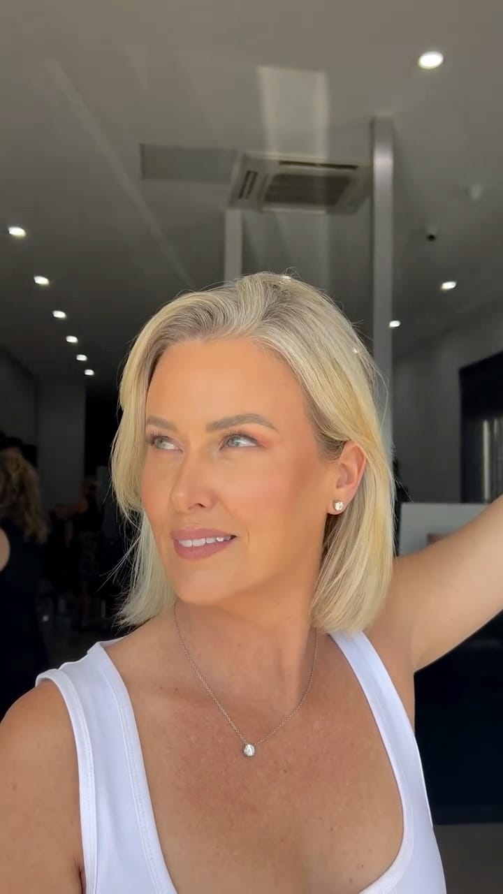 Post 7 by GOLD COAST | BYRON BAY HAIR + MAKEUP ARTIST on Instagram (video)