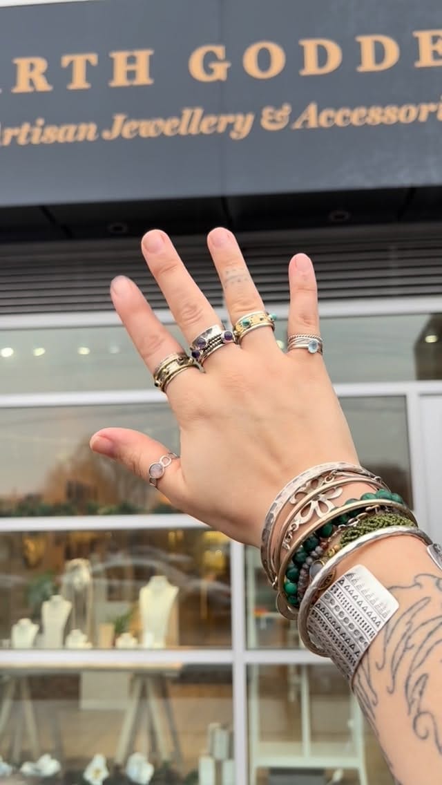 Post 4 by Shannon Macgregor on Instagram (video)