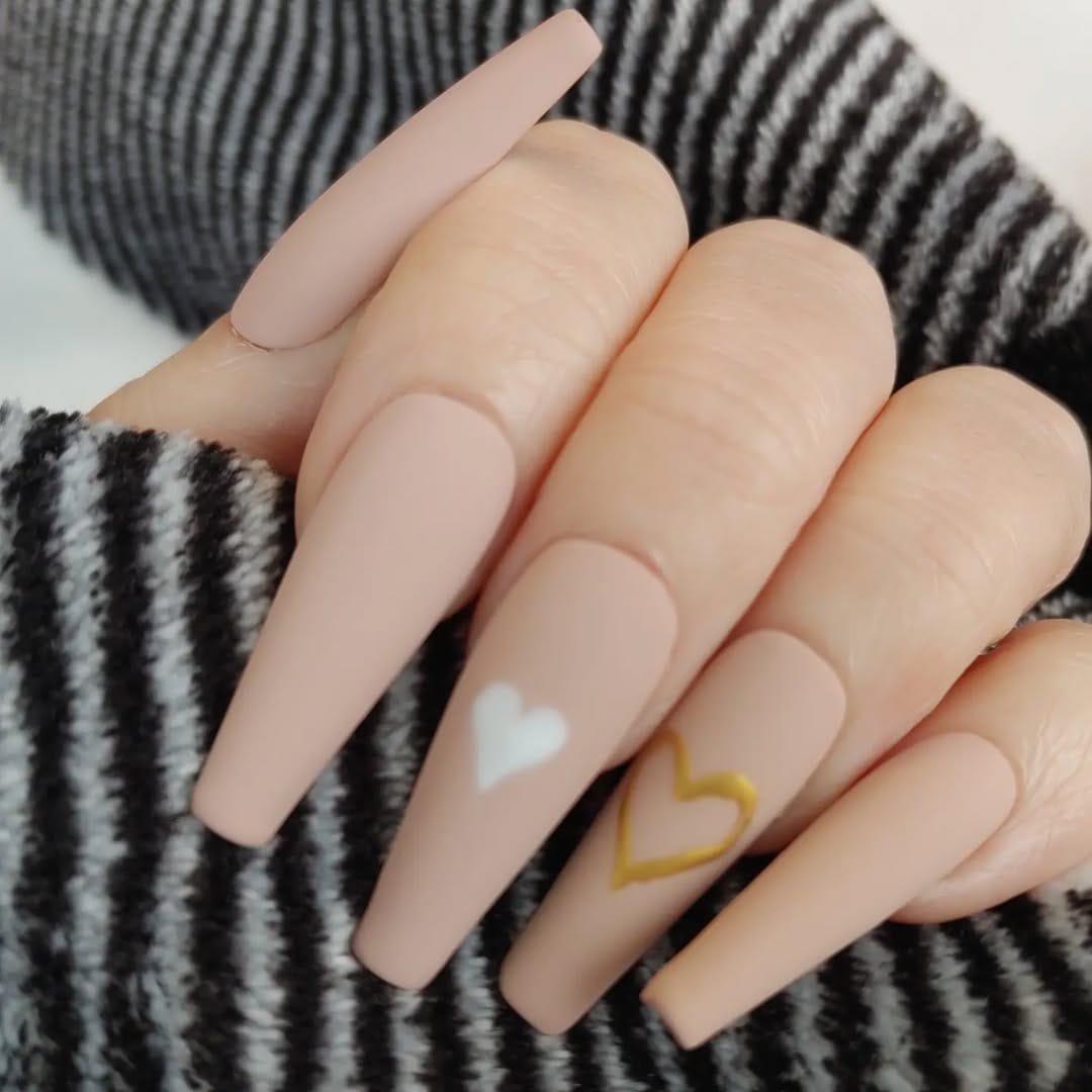Post 7 by FCNails on Instagram (image)
