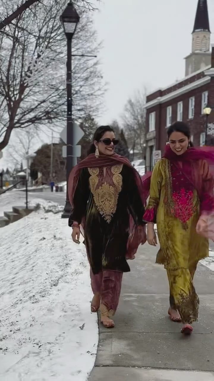 Post 3 by MANJOT KAUR I EDMONTON MAKEUP ARTIST on Instagram (video)