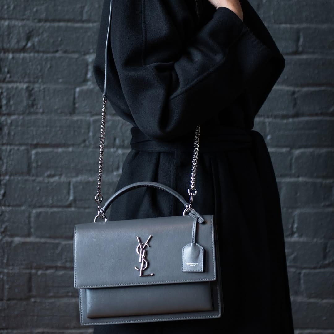 Post 8 by Love that Bag etc on Instagram (image)