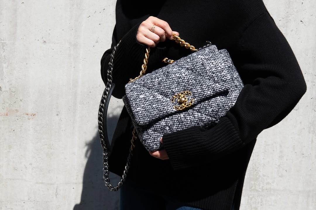 Post 4 by Love that Bag etc on Instagram (image)