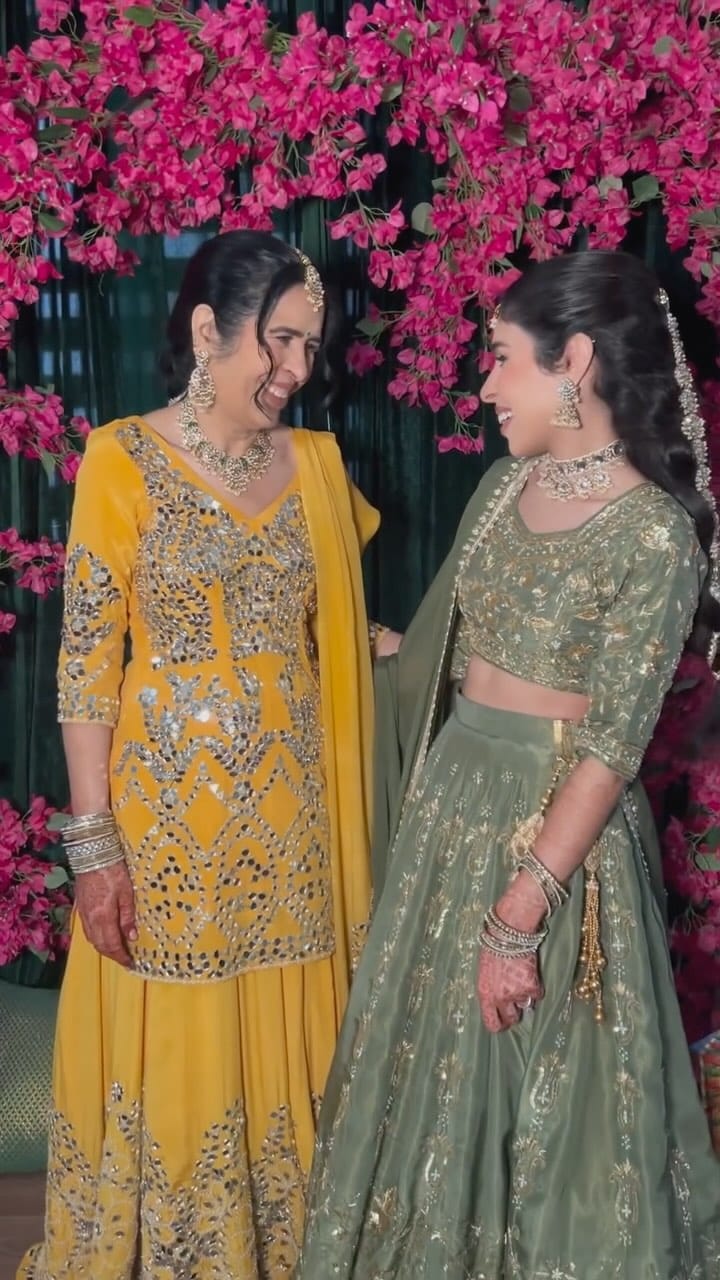 Post 10 by Simran Khurana- TORONTO MAKEUP AND HAIR ARTIST on Instagram (video)