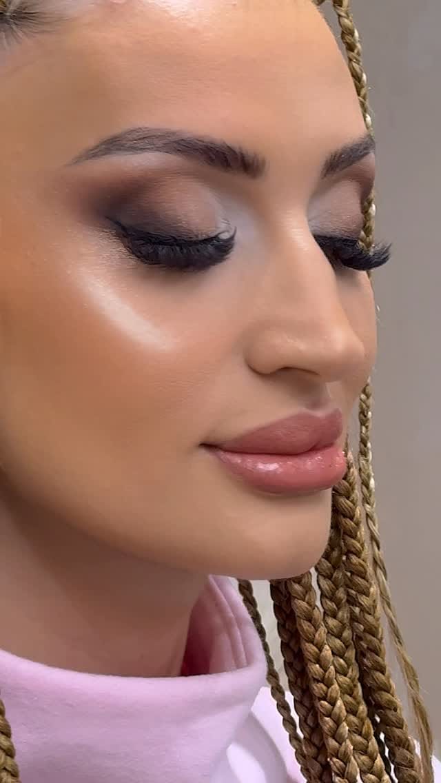 Post 9 by Shohreh Hassankhani on Instagram (video)
