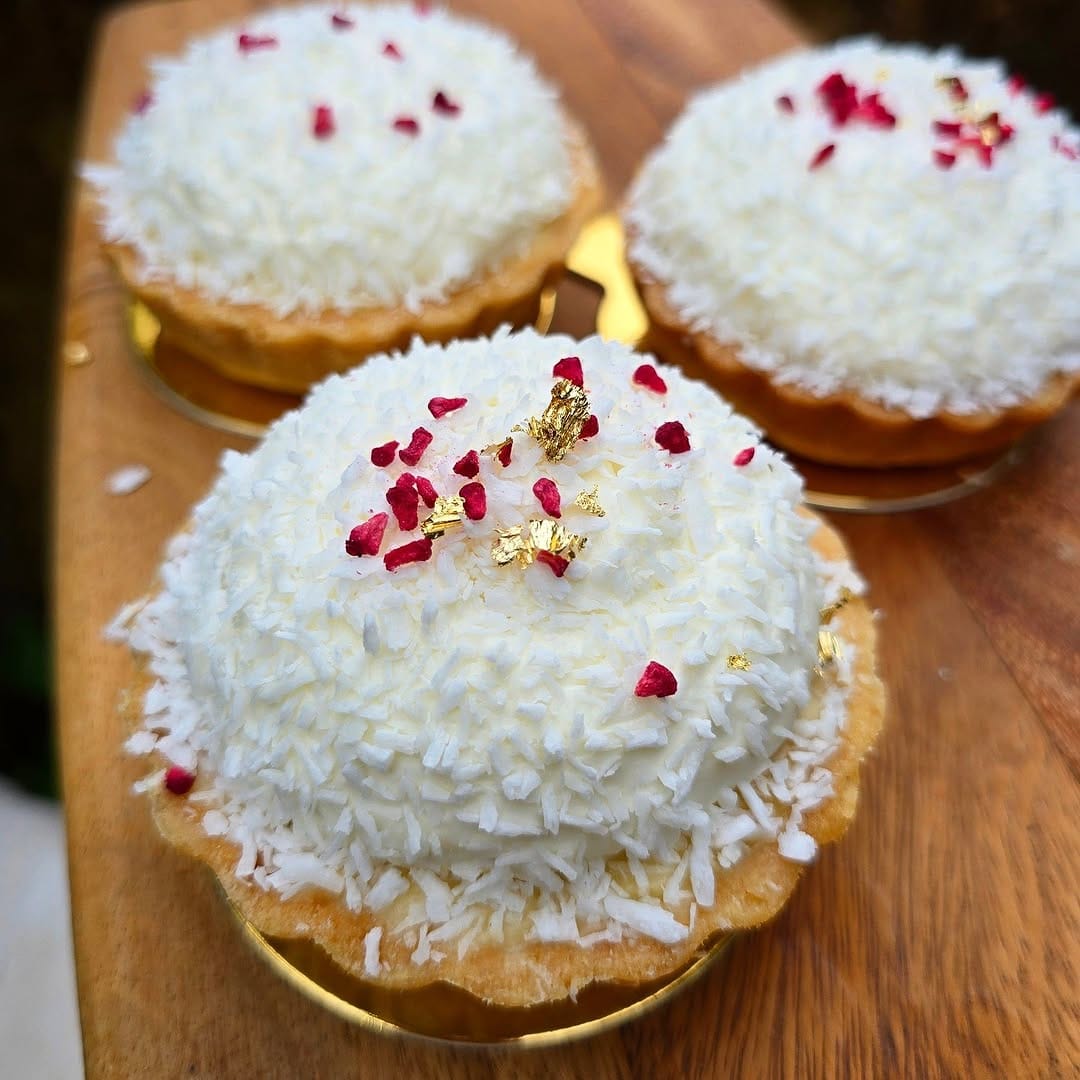 Post 8 by Batard Bakery on Instagram (image)