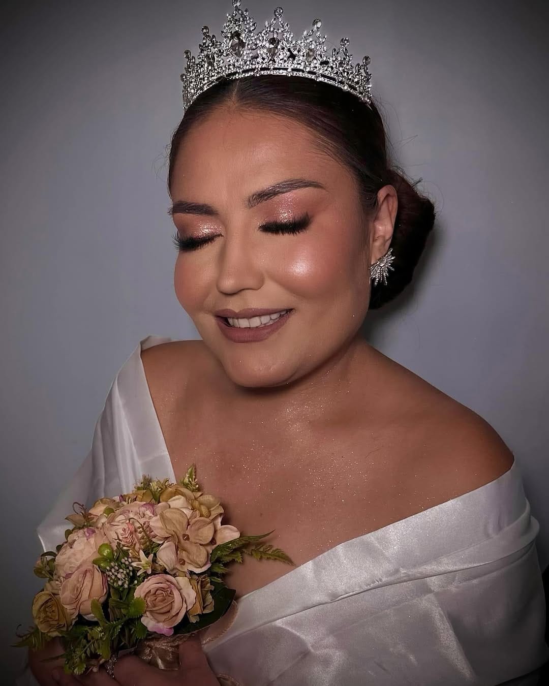 Post 9 by 𝓙𝓮𝓷𝓷𝓲𝓽𝓪 Makeup ✨ on Instagram (image)