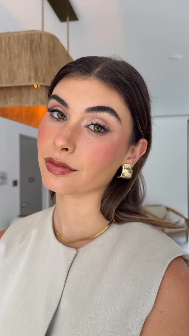 Post 6 by Katie Elliott on Instagram (video)