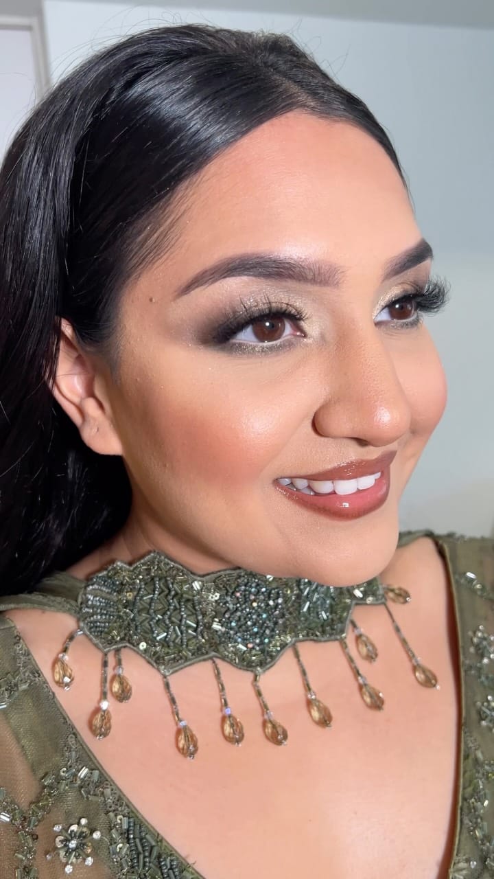 Post 6 by Vancouver Makeup Artist Nalini Maharaj on Instagram (video)
