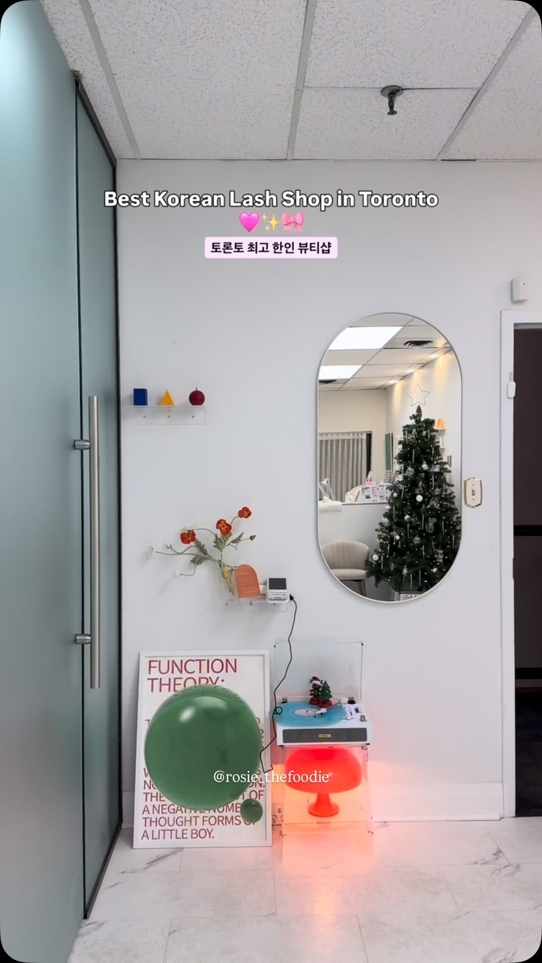 Post 4 by 🌹 Rosie | Toronto Foodie 🇨🇦🇰🇷 on Instagram (video)