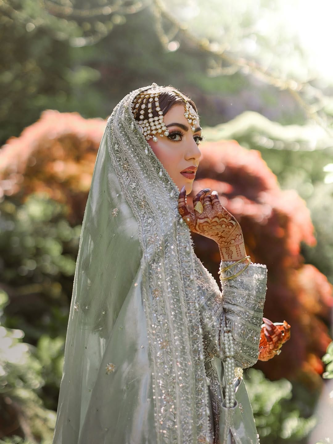 Post 6 by A M N A 🇵🇰🇨🇦 on Instagram (carousel)