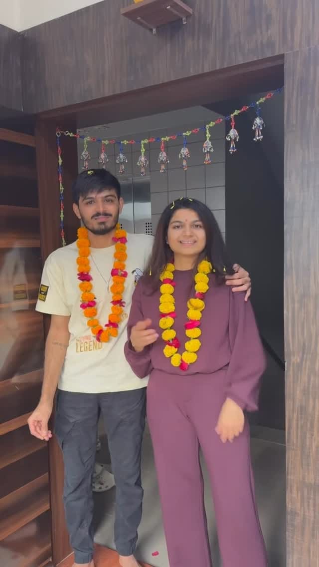 Post 3 by Riddhi Darshan Ahir on Instagram (video)
