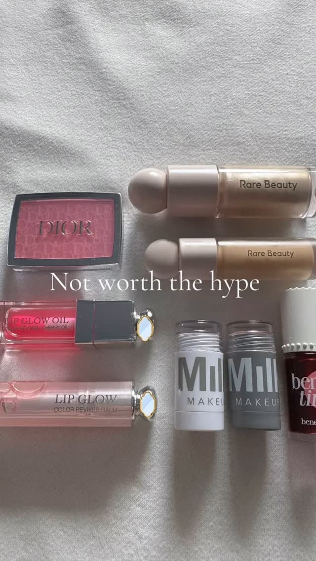 Post 1 by @makeupwithsophieg on Instagram (video)