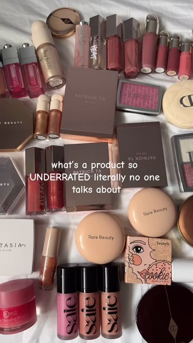 Post 7 by @makeupwithsophieg on Instagram (video)