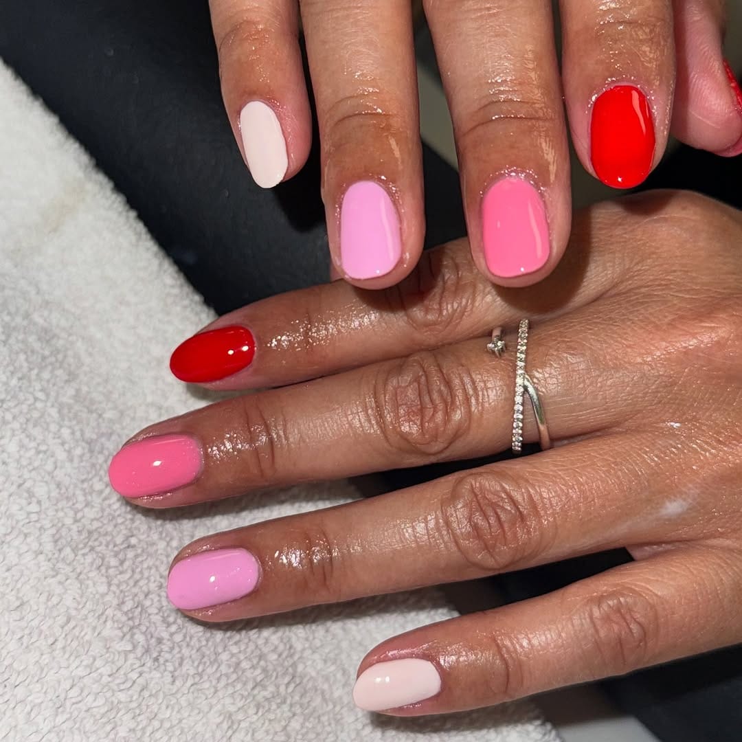 Post 9 by Femeena 💫💅 on Instagram (image)