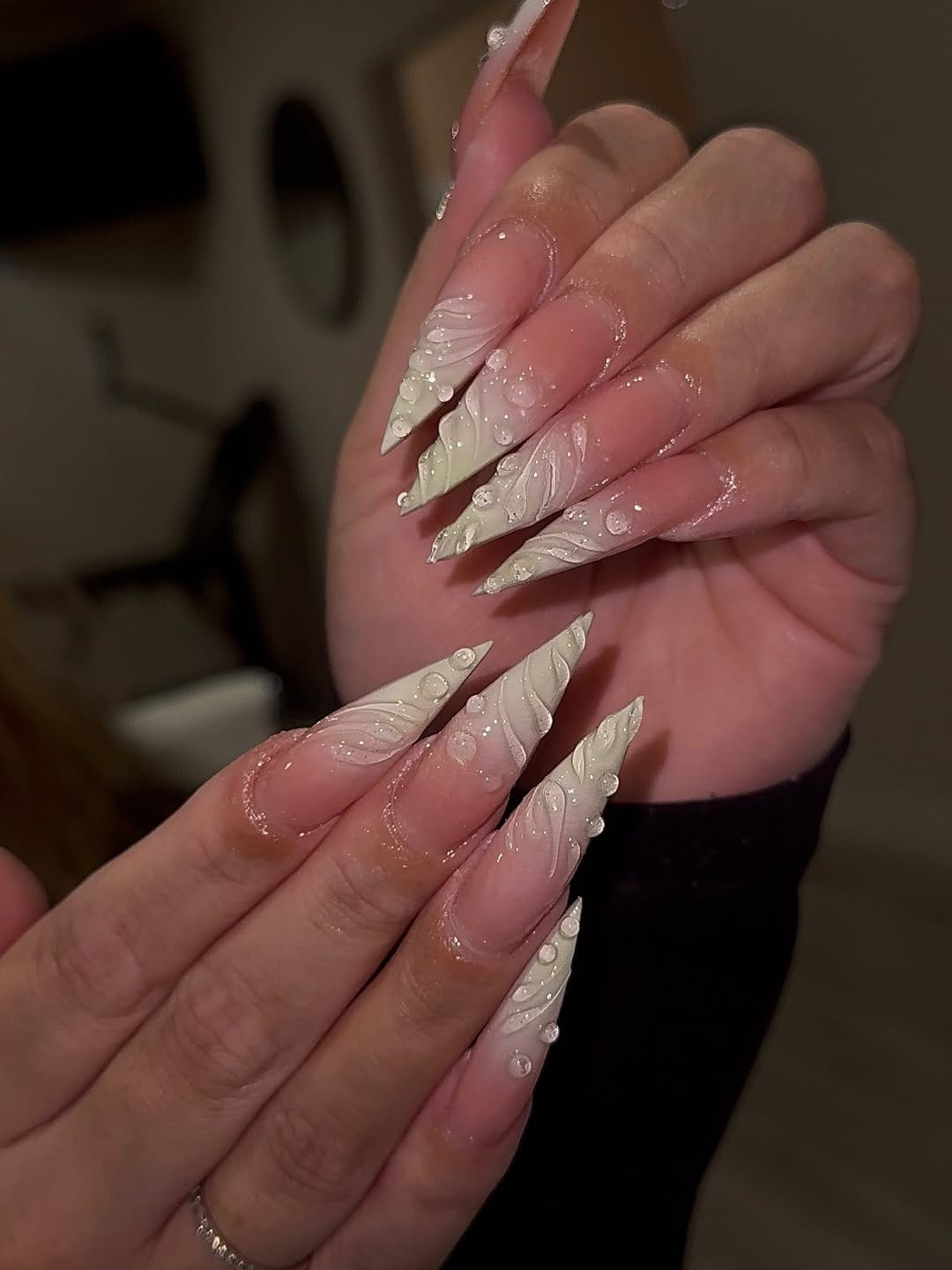 Post 4 by Jessica💅 on Instagram (carousel)