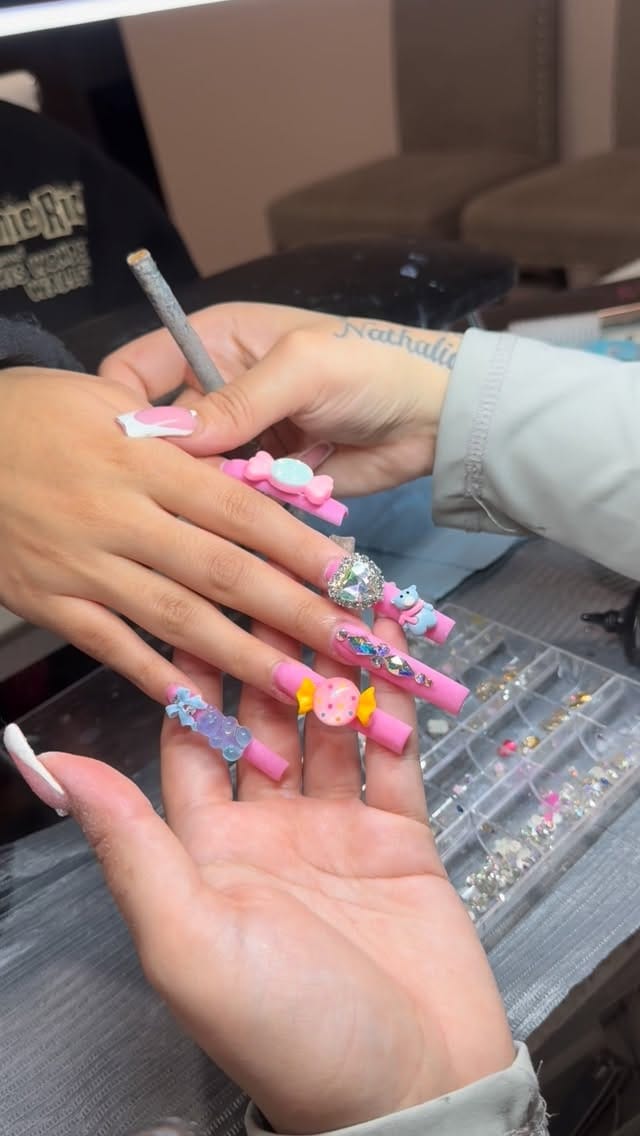 Post 3 by Jessica💅 on Instagram (video)