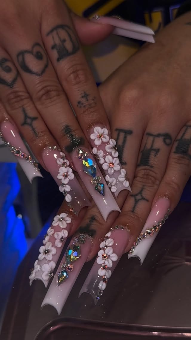 Post 6 by Jessica💅 on Instagram (video)