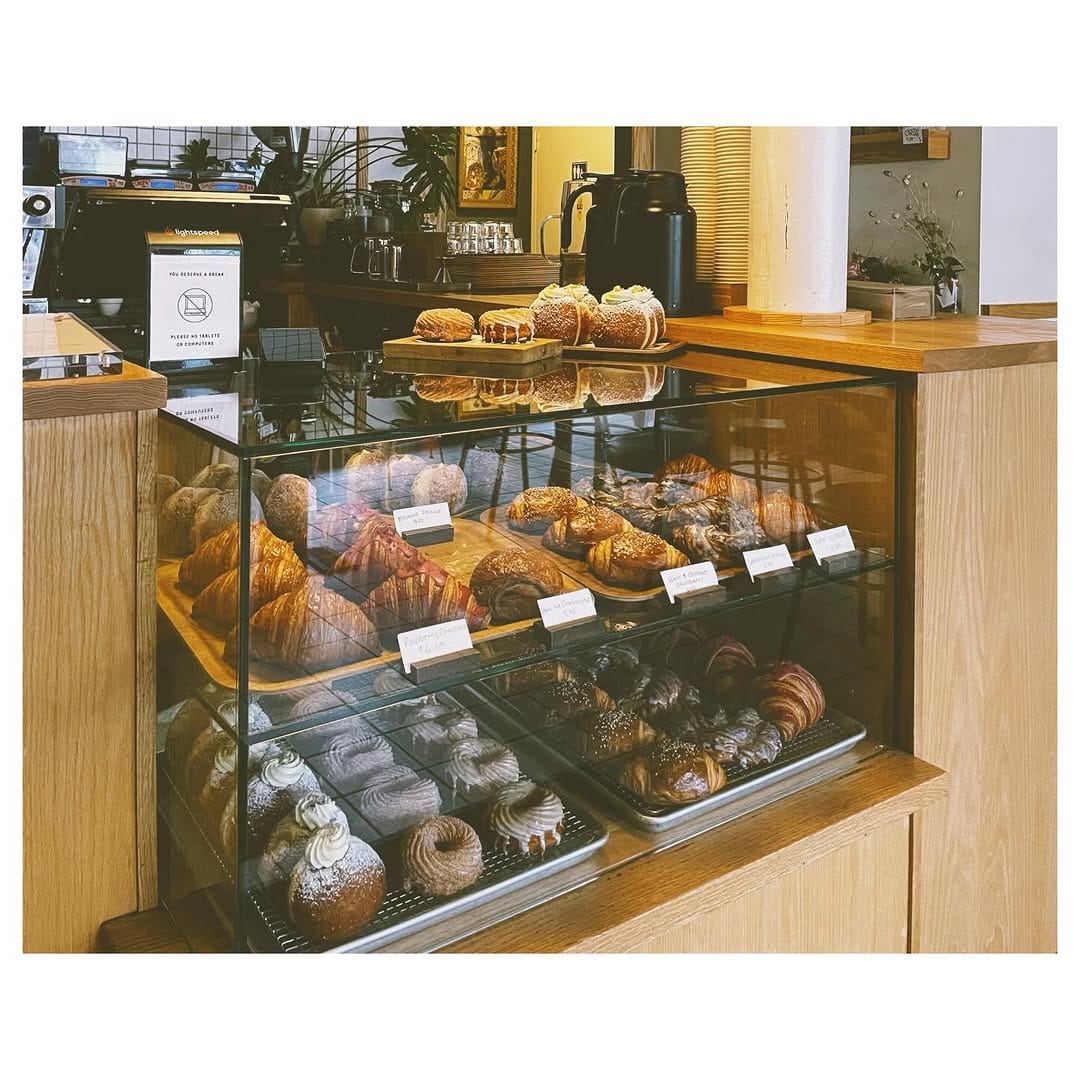 Post 1 by LUCERO CANTEEN on Instagram (image)
