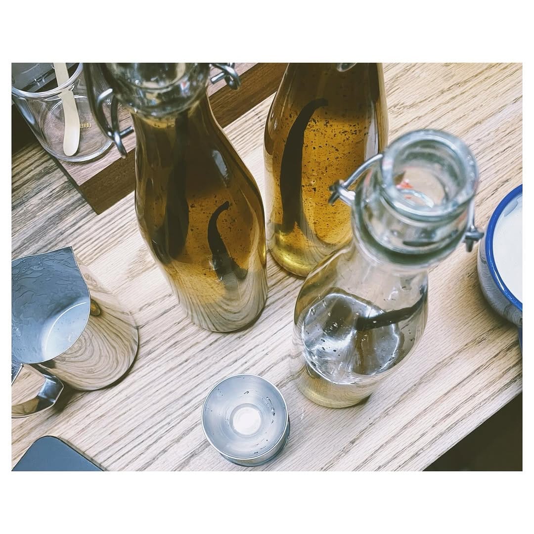 Post 3 by LUCERO CANTEEN on Instagram (image)