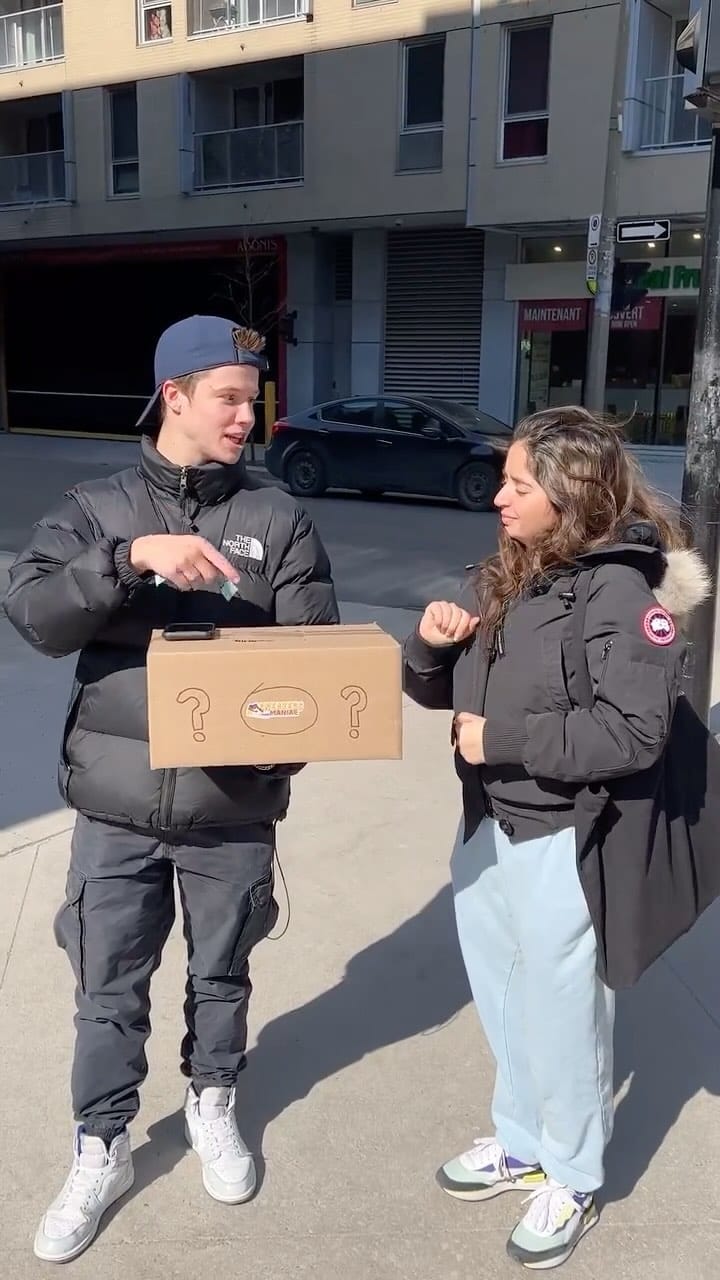 Post 8 by SneakersManiac on Instagram (video)