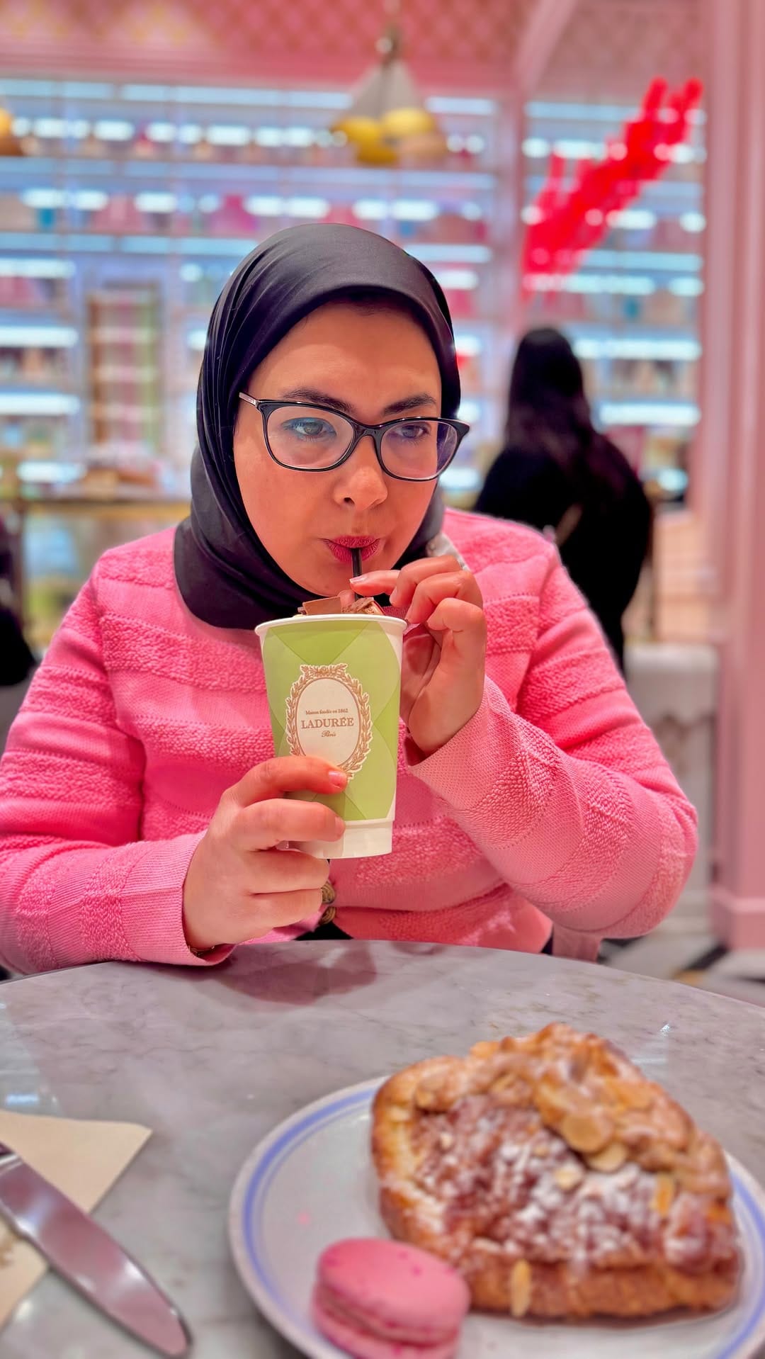 Post 1 by Houda | Ottawa Lifestyle Content creator on Instagram (video)