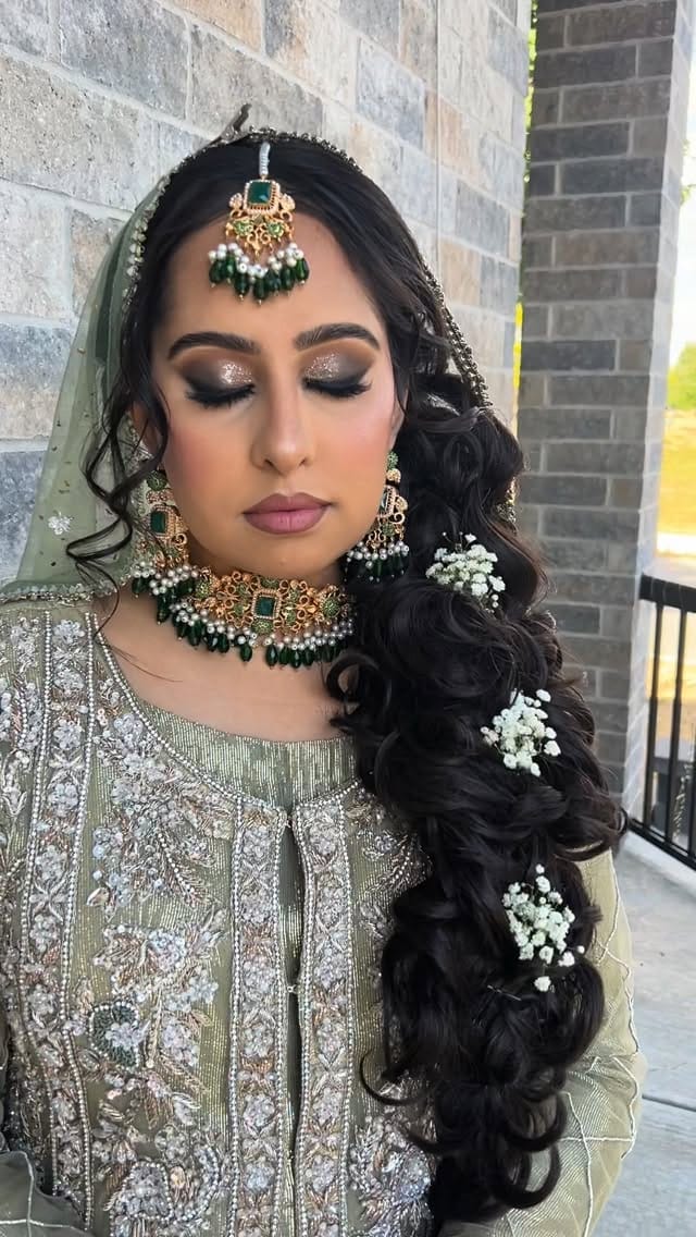Post 5 by Makeup Artist: Marmar 💕 Hairstylist: Crystal 💕 on Instagram (video)
