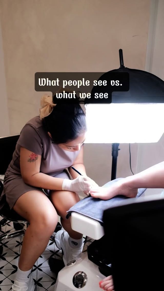 Post 4 by Yen Vuong on Instagram (video)