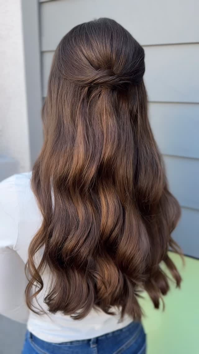 Post 1 by Refined Beauty Inc. on Instagram (video)