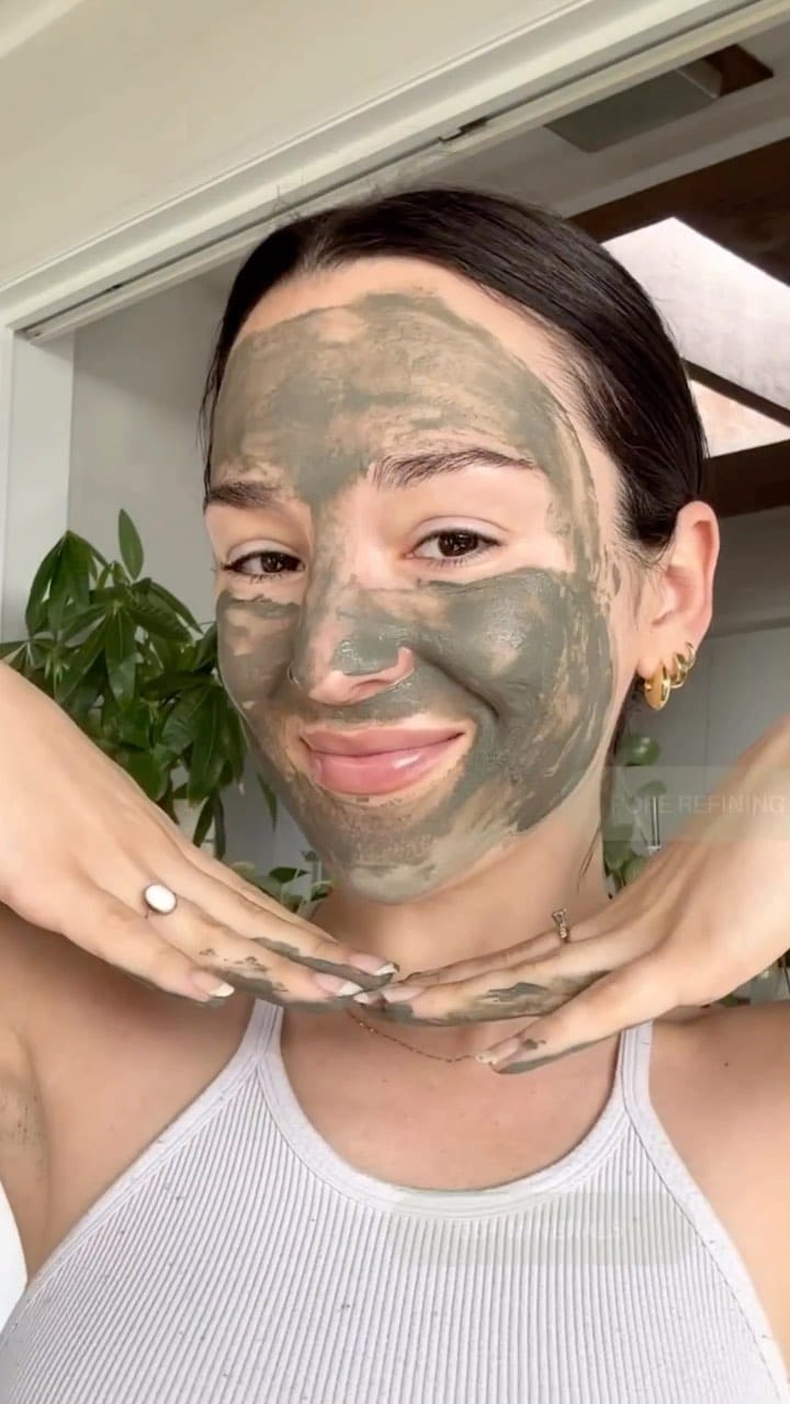 Post 10 by NENA Glacial Skincare on Instagram (video)