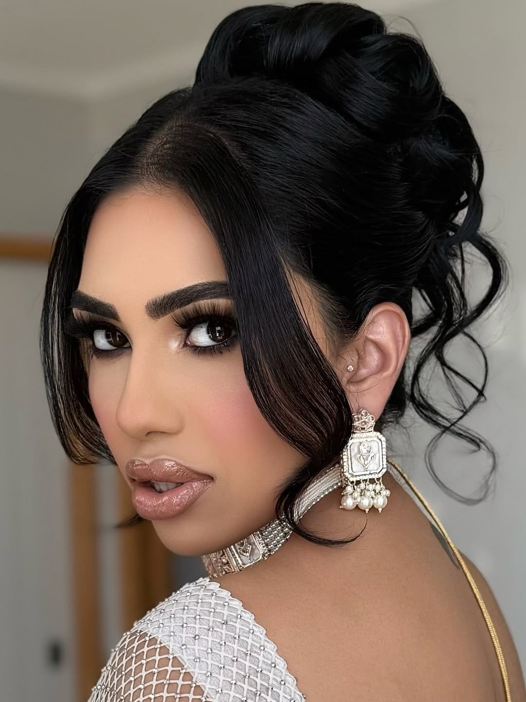Post 9 by Sukhi Dhaliwal | Makeup Artist on Instagram (carousel)