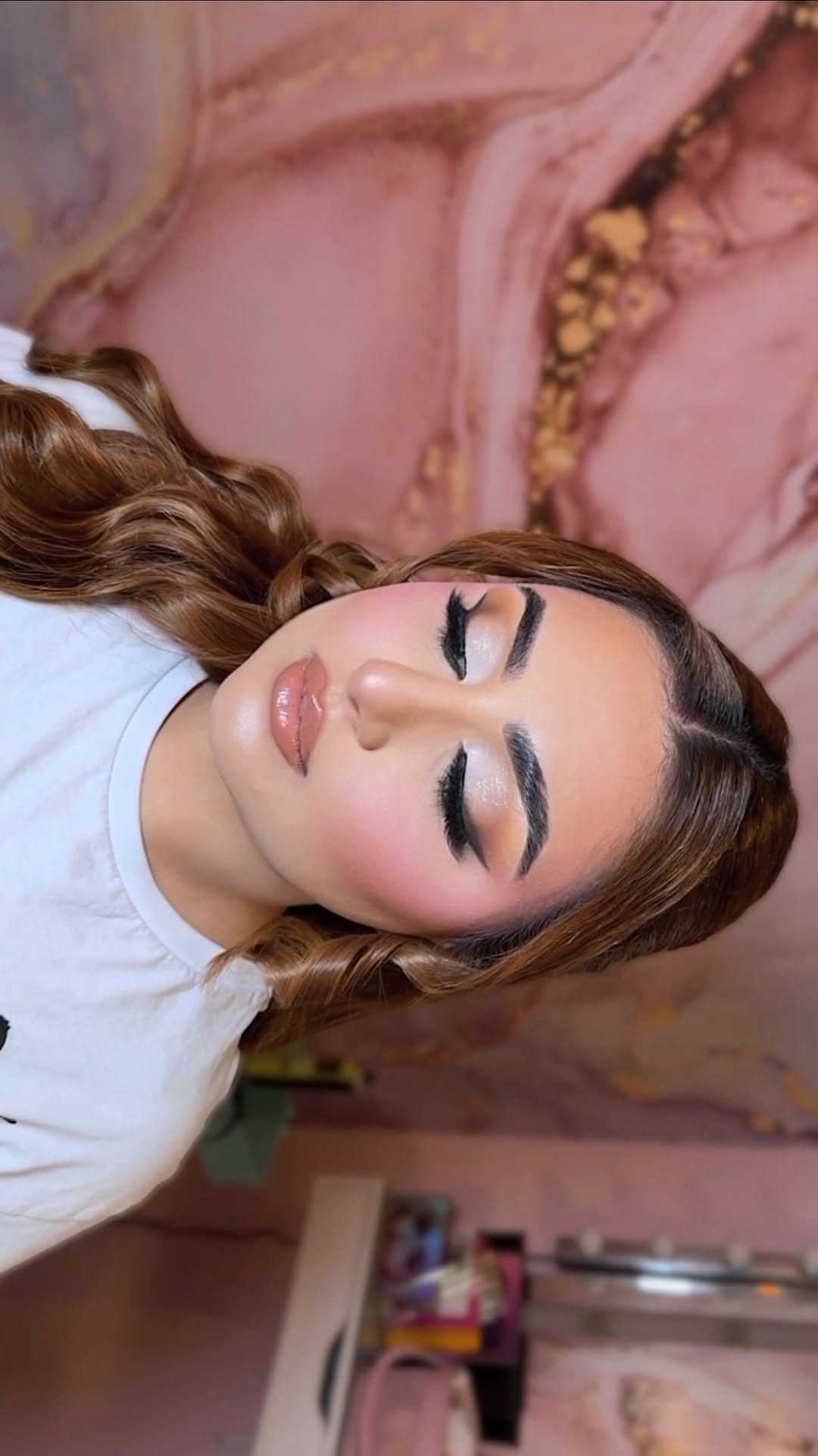 Post 1 by 𝐇𝐀𝐑𝐒𝐇𝐈𝐊𝐀 🧿 on Instagram (video)