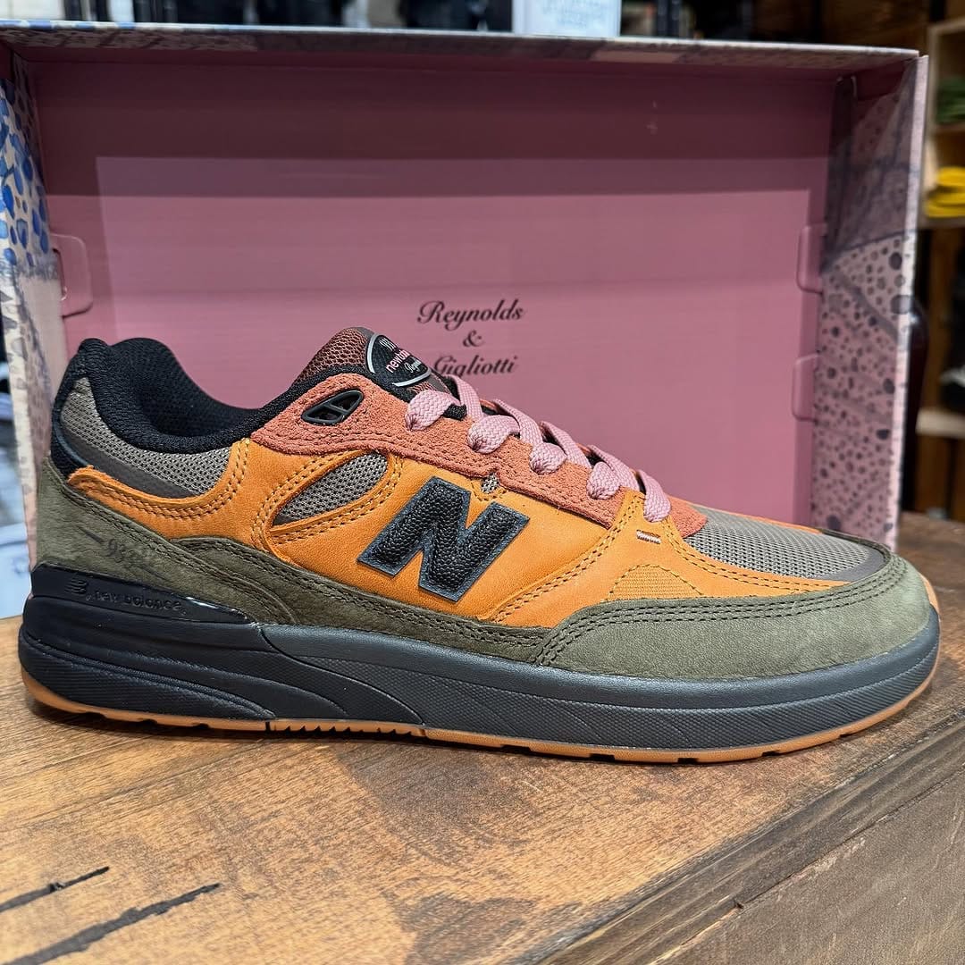 Post 2 by So Hip Toronto on Instagram (carousel)