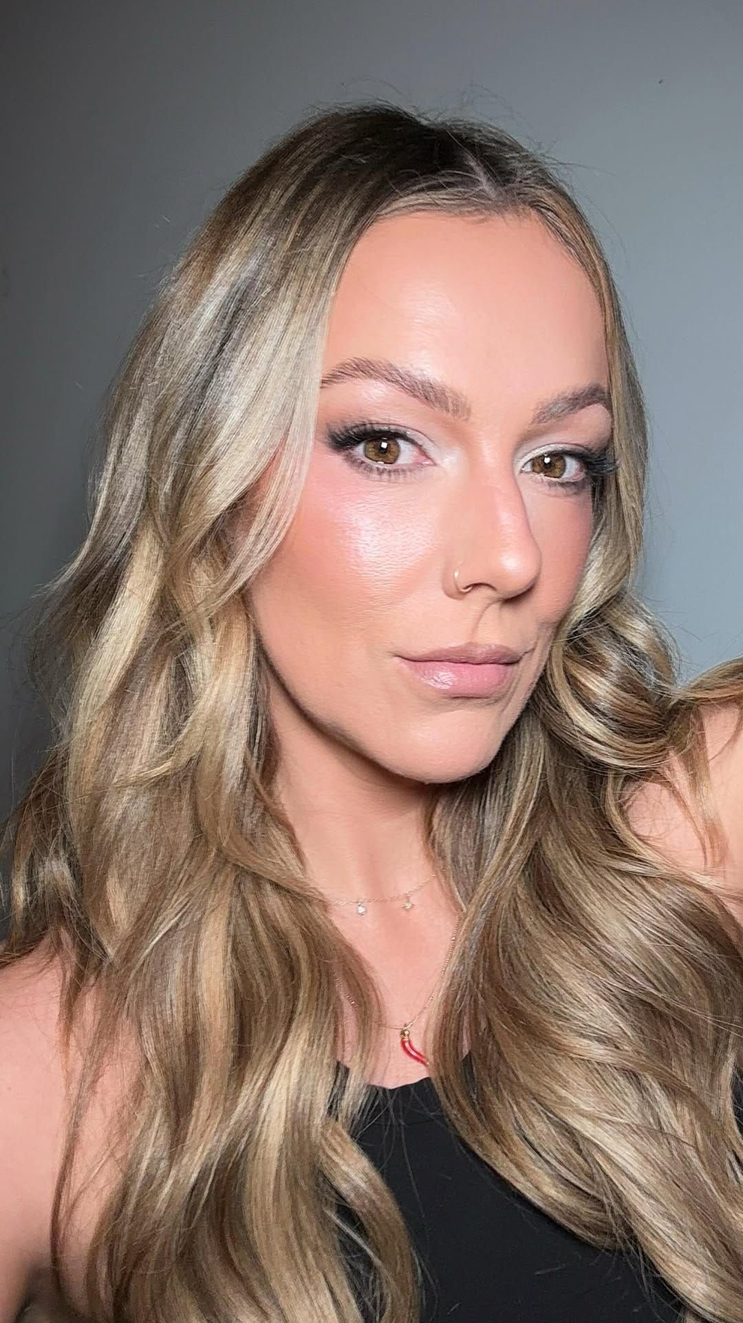 Post 6 by Taylor Christie • Winnipeg | Calgary | Destination Makeup Artist on Instagram (video)