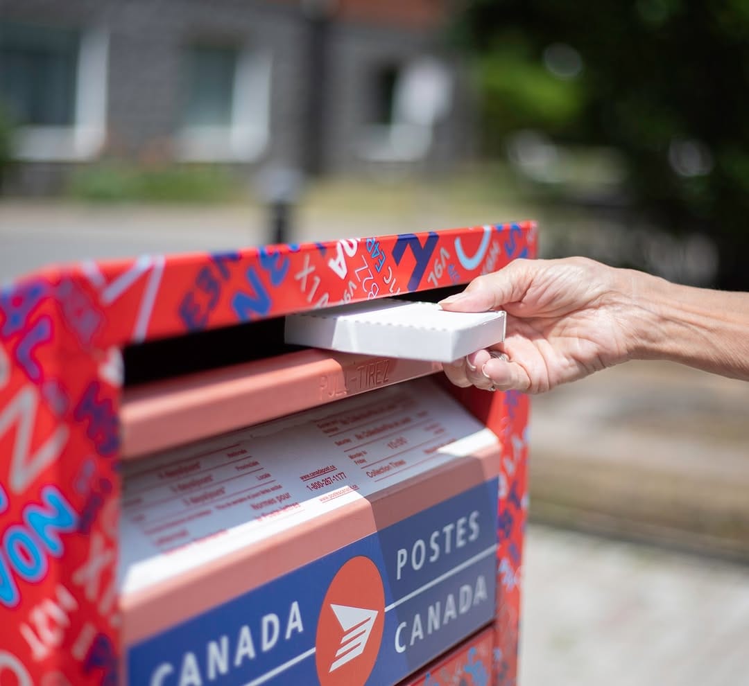 Post 4 by MiniMailers on Instagram (image)
