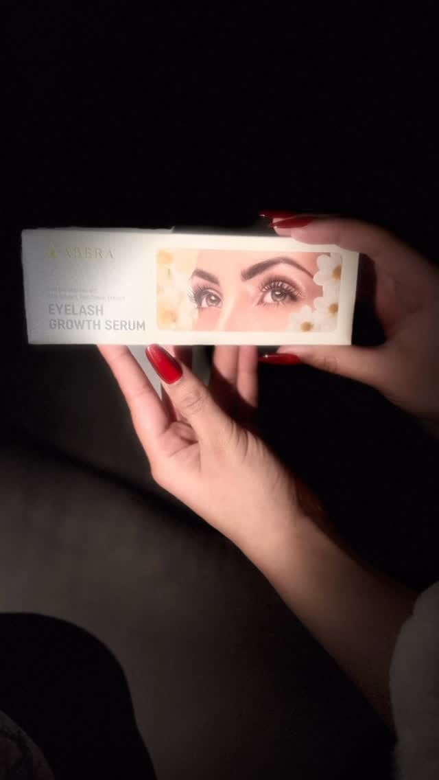 Post 2 by Hayra Z on Instagram (video)