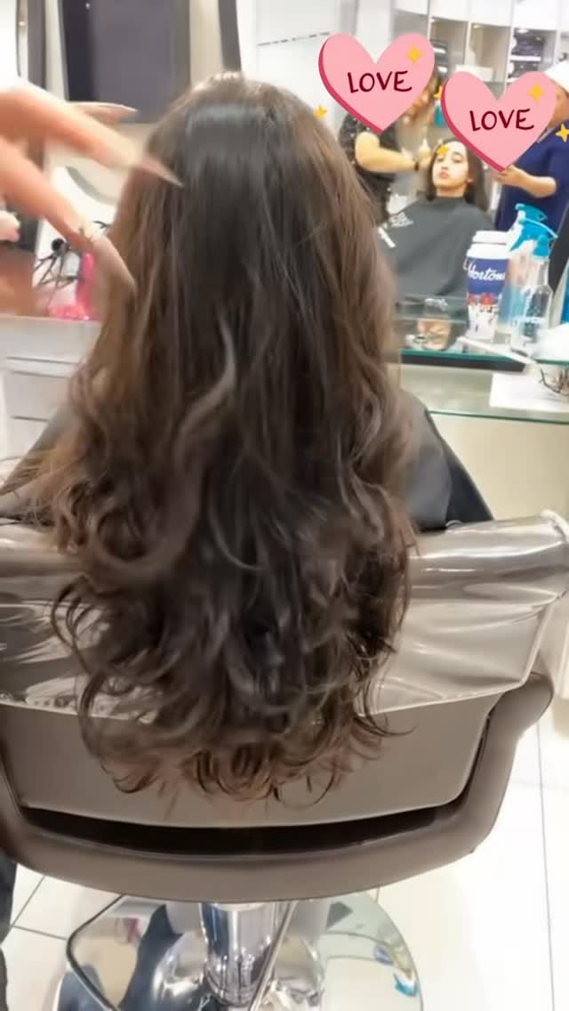 Post 4 by Balqus Kamal on Instagram (video)