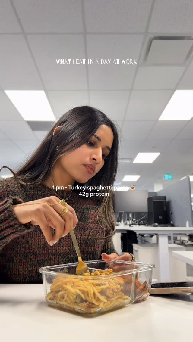Post 3 by Priya Pazhani on Instagram (video)