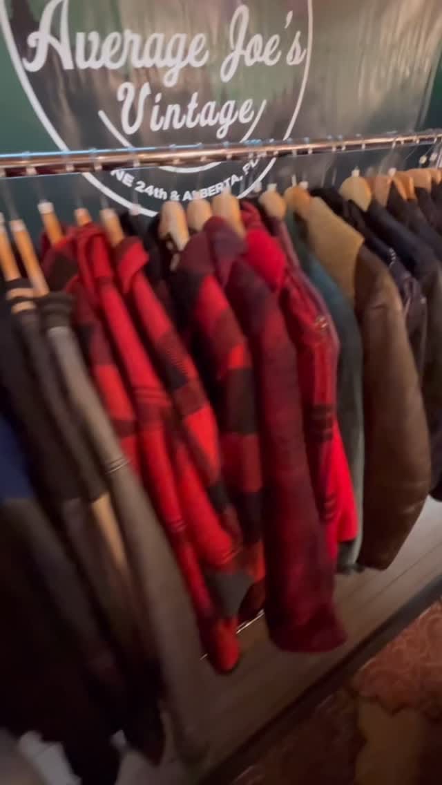 Post 7 by Average Joe’s Vintage Collective on Instagram (video)