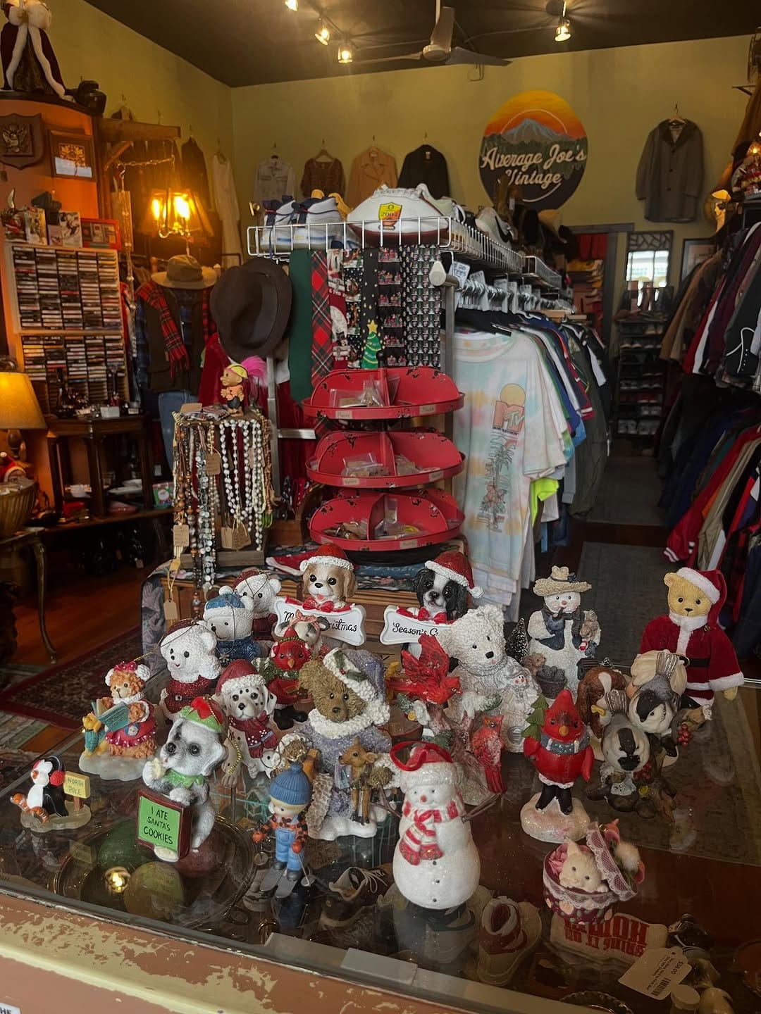 Post 9 by Average Joe’s Vintage Collective on Instagram (image)