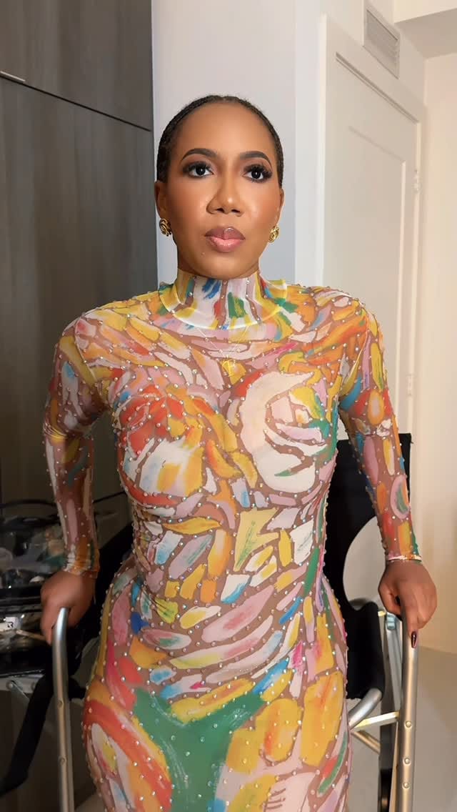 Post 1 by Toronto Soft Glam Makeup Artist on Instagram (video)