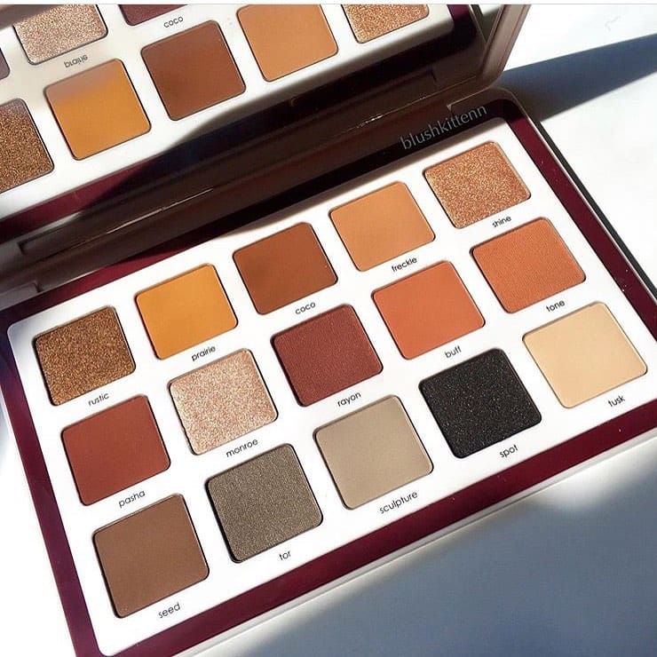 Post 3 by Makeup Addict💄 on Instagram (image)