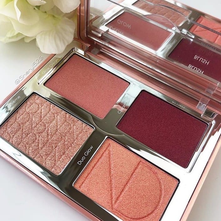 Post 1 by Makeup Addict💄 on Instagram (image)