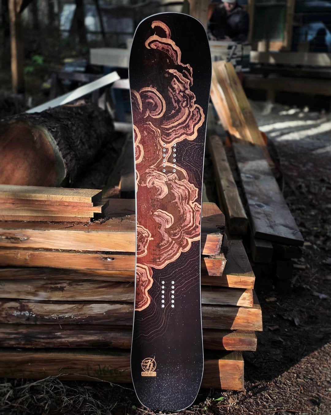 Post 5 by 𝘒𝘐𝘕𝘋𝘙𝘌𝘋 Snowboards and Skis on Instagram (image)