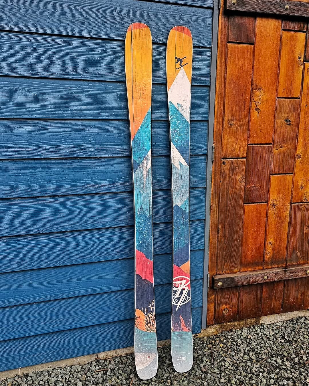 Post 8 by 𝘒𝘐𝘕𝘋𝘙𝘌𝘋 Snowboards and Skis on Instagram (image)