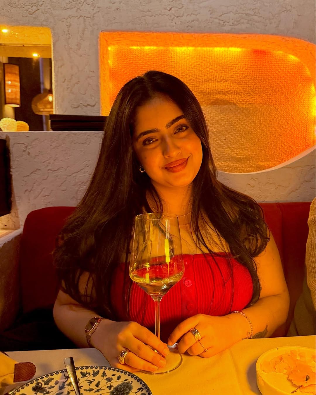 Post 9 by Muskan Makhija on Instagram (carousel)