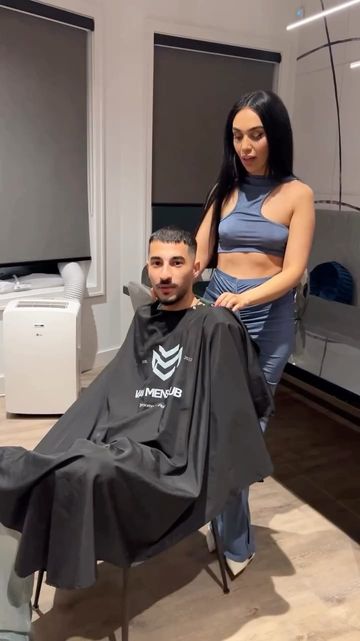 Post 6 by VAN MEN’S CLUB on Instagram (video)