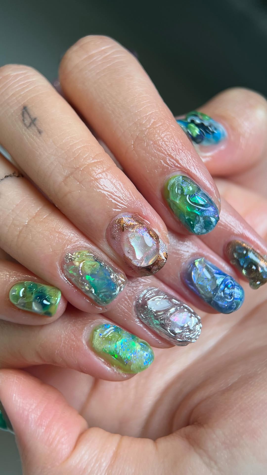 Post 3 by ur favourite nail tech's favourite nail tech 💗🧿 on Instagram (video)