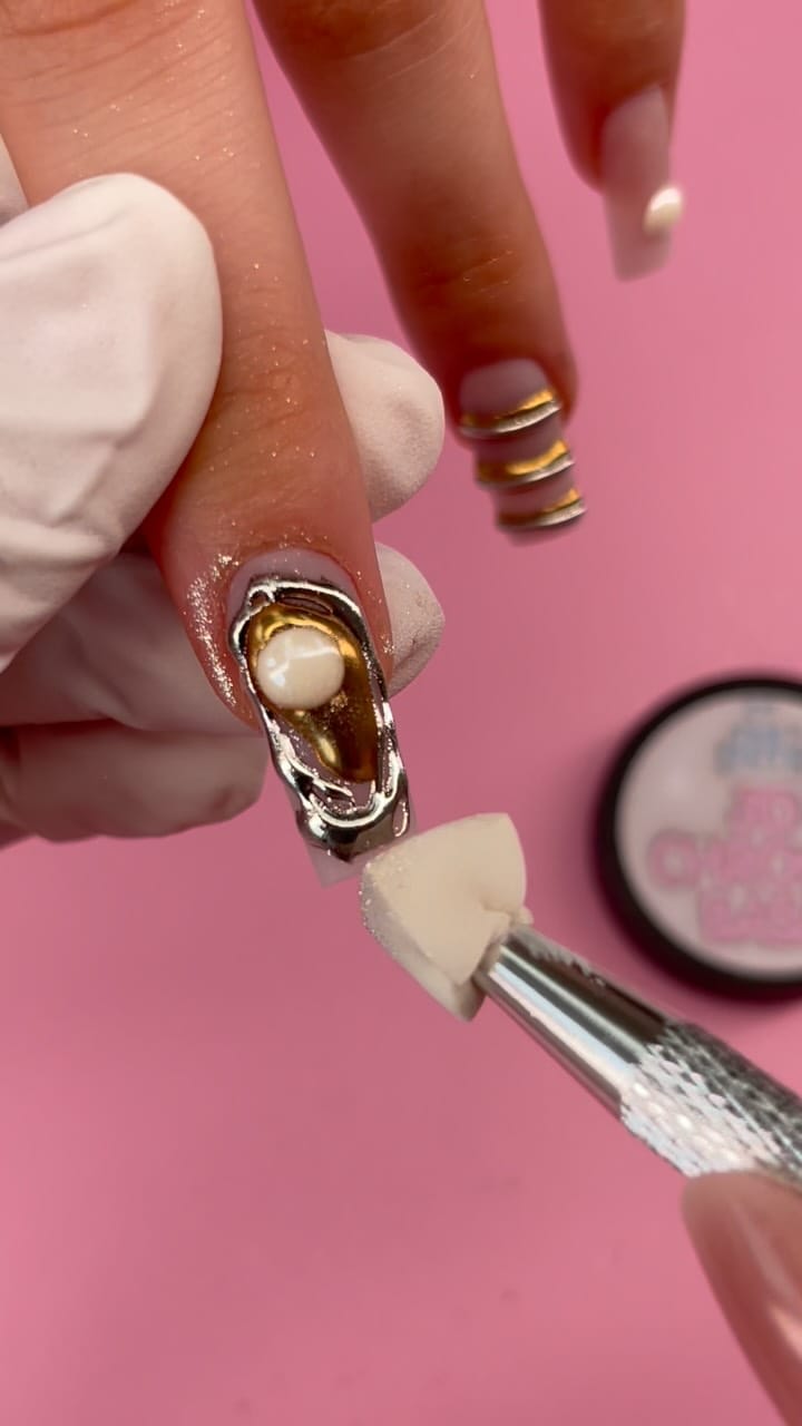Post 3 by I'm HELEN  - Ngoc Phuong Duyen Nguyen📍Edmonton, Canada on Instagram (video)