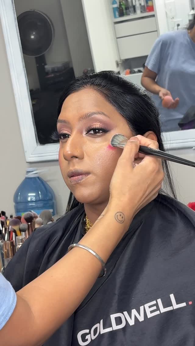 Post 4 by Makeupartist/Hairstylist Brampton on Instagram (video)